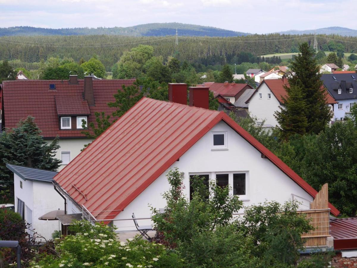 Dachgiebeloase Apartment Mehlmeisel Bagian luar foto