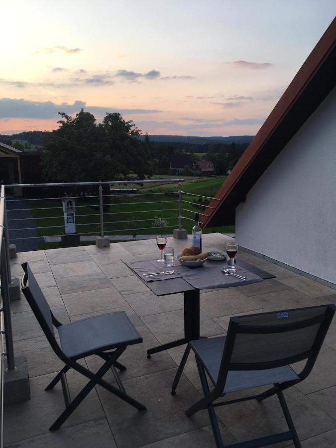Dachgiebeloase Apartment Mehlmeisel Bagian luar foto
